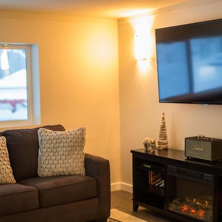 Clipperton Suite By Revelstoke Vacations Екстериор снимка