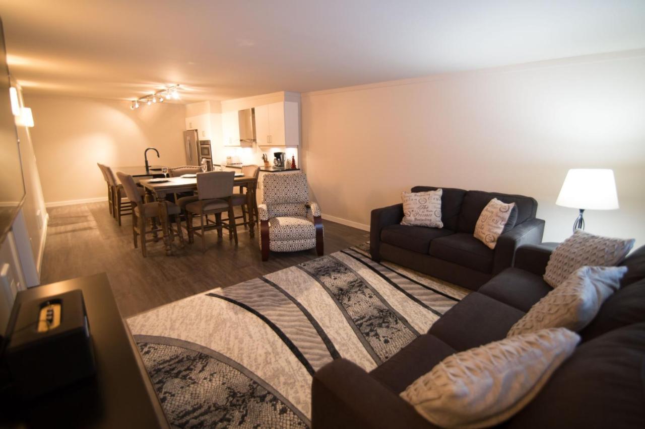 Clipperton Suite By Revelstoke Vacations Екстериор снимка